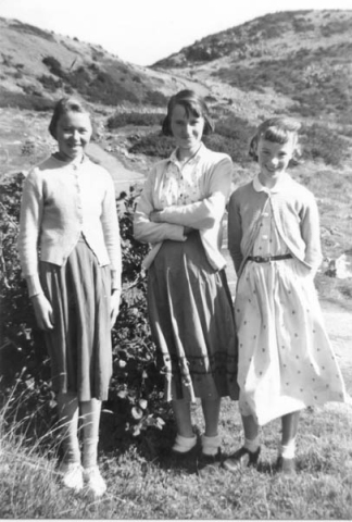 275: l-r Mary Mulrooney, Nell Ennis, Geraldine Norman. (circa 1956) [courtesy of Lorna Richardson]  - Mary daughter of James Mulrooney &amp;amp; Elizabeth Rodgers; Nell daughter of Vincent Ennis &amp;amp;  Mary Carroll; Geraldine daughter of Michael Norman &amp;amp; Elizabeth Counsel